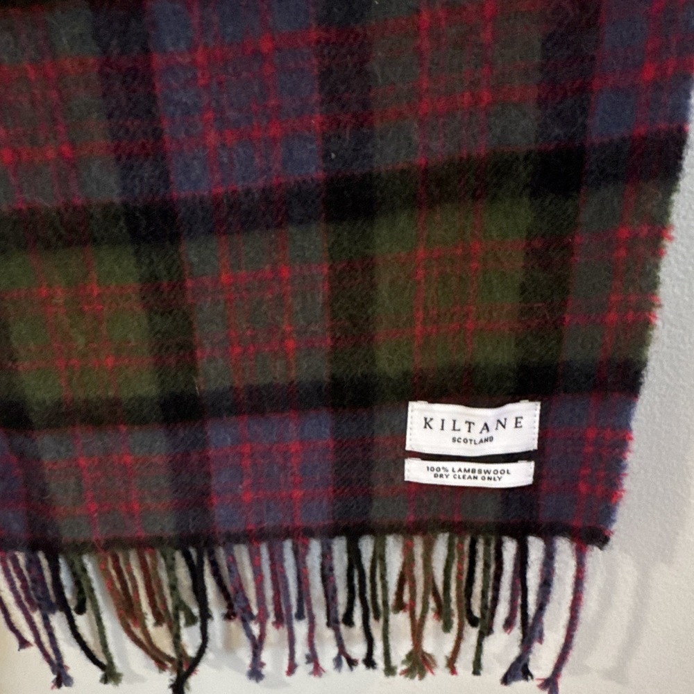 Kiltane Scotland Lambswool Plaid Fringe Knit Rectangle Scarf Women